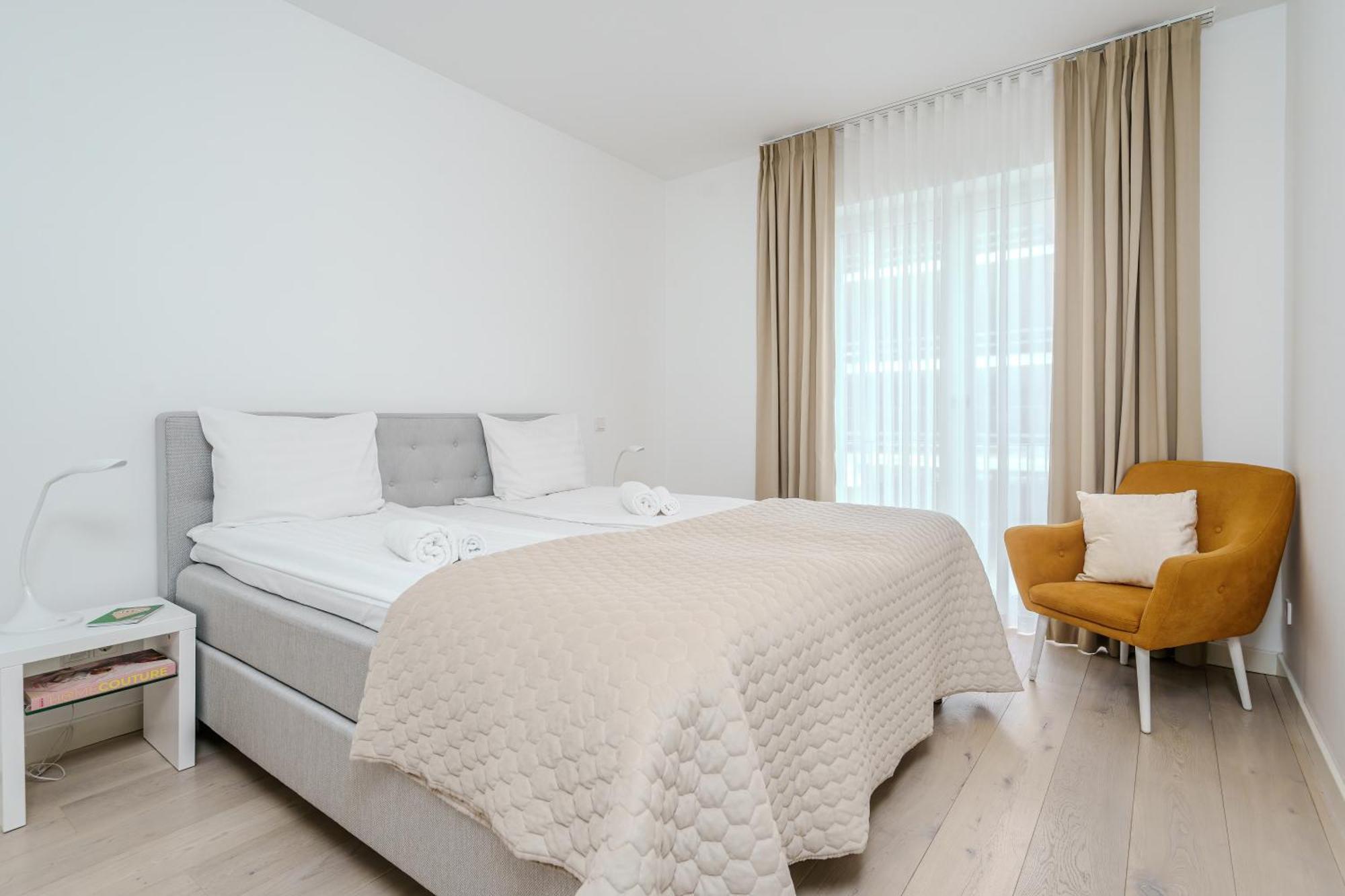 Dream Stay - 2 Porto Franco Apartments Near Old Town Tallinn Exterior photo